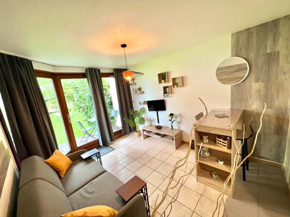 Joli Studio Cosy, Vue Magnifique Et Terrasse Privee Gérardmer Kültér fotó